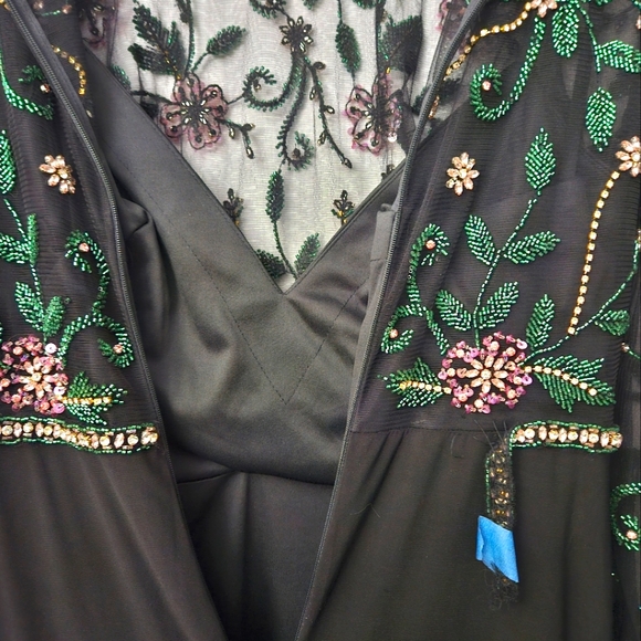 Mac Duggal 67870 Beaded Illusion High Neck Trumpet Gown SZ 6 NWOT - Picture 12 of 14